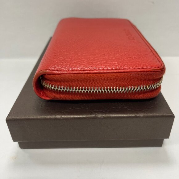 GUCCI Red  Leather Zip Around Wallet - Preowned - Picture 6 of 10